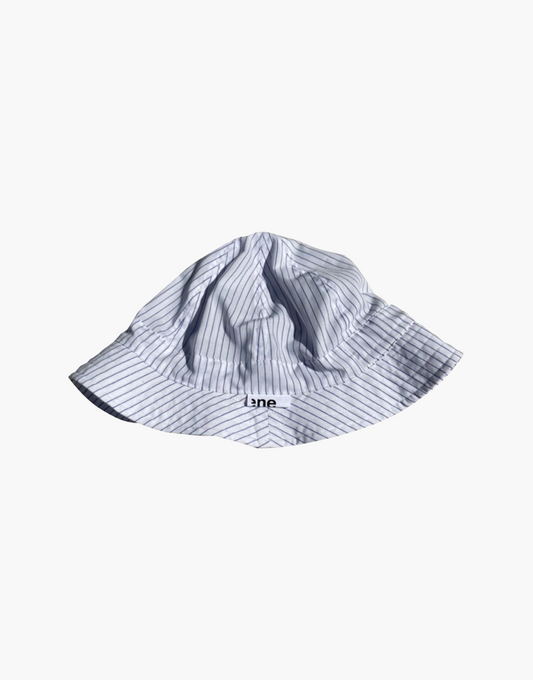 hat -stripe