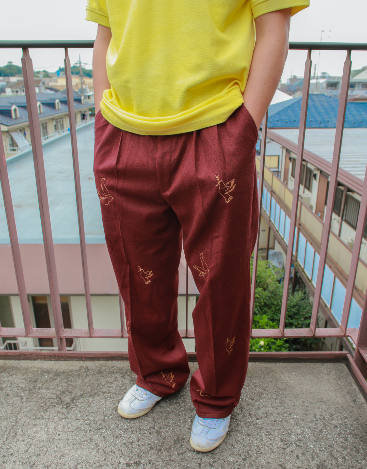Maroon sparrow trousers