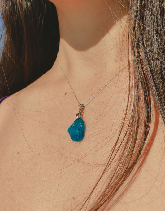 LOVLUEブルーアパタイトネックレス